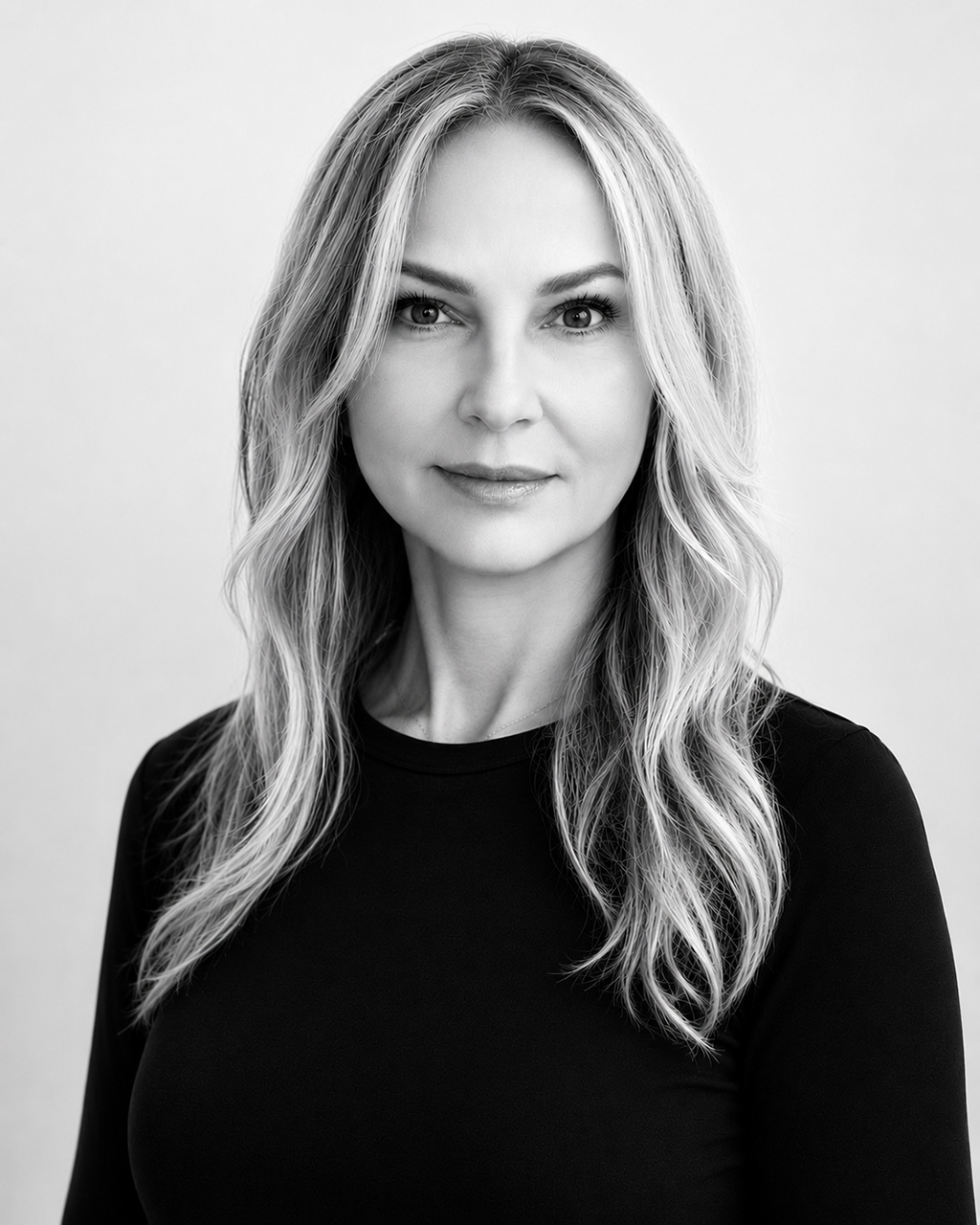 MONIKA GORCZYNSKI STYLIST